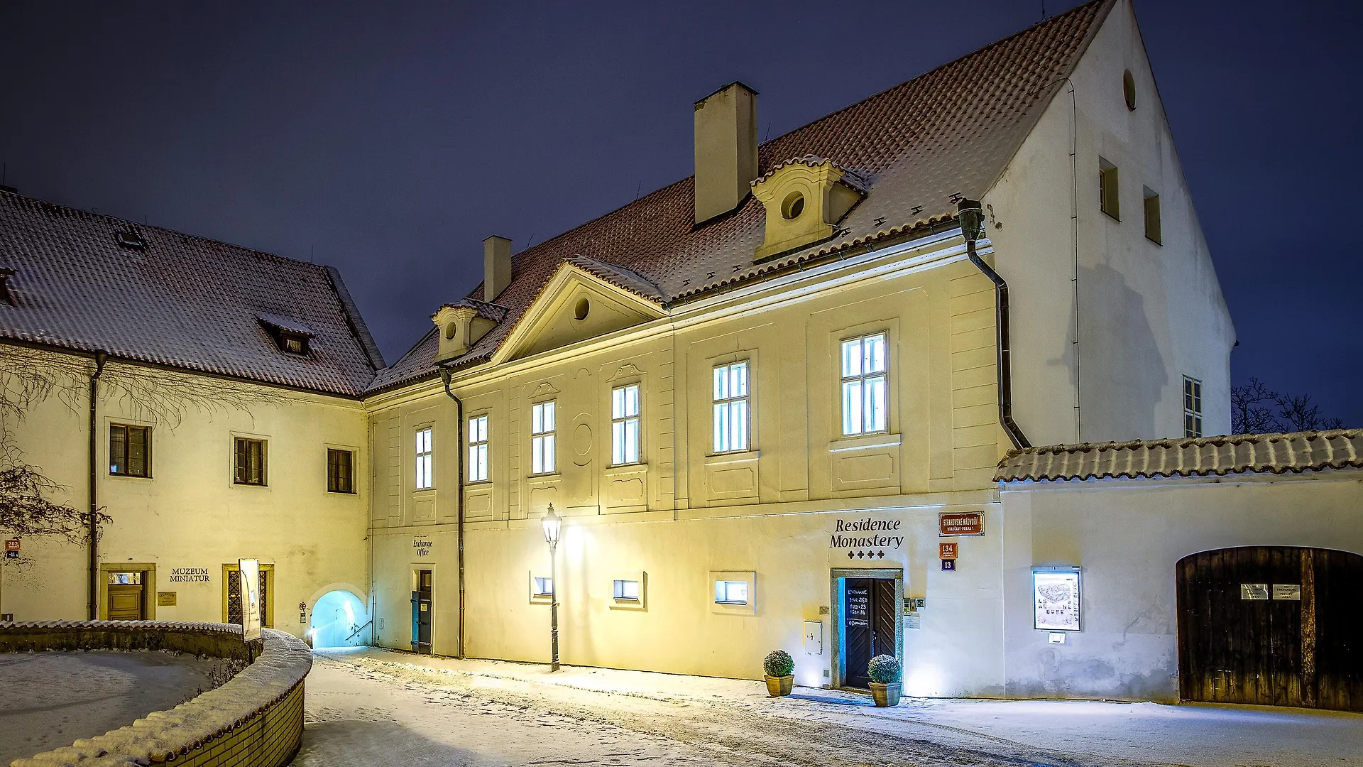 Monastery Hotel Praga