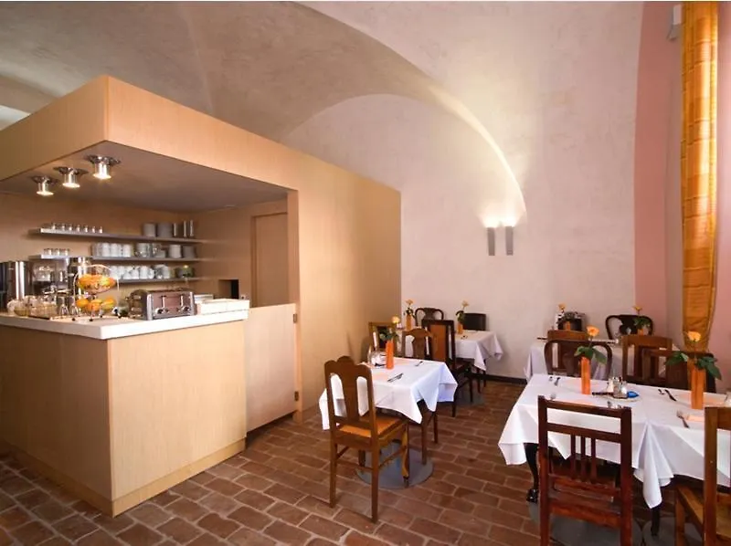 Monastery Hotel Praga 4*,