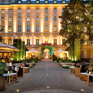 Hotel The Grand - The Leading Of The World, Praga